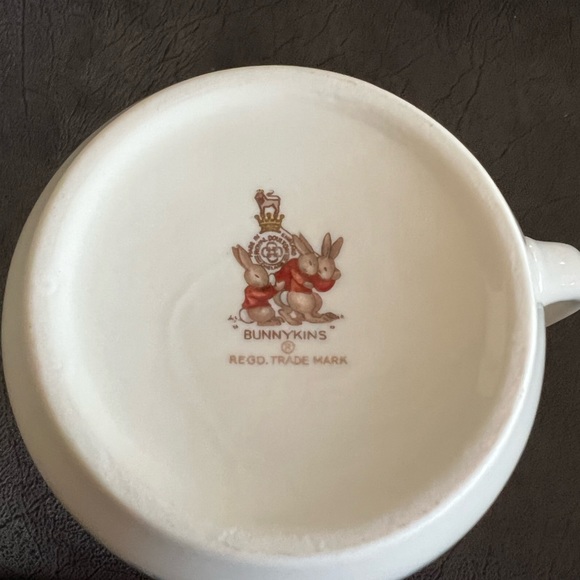 Vtg. Royal Doulton Bunnikins Cup Mug Fishing Boat Crab Design by Barbara Vernon - Picture 6 of 7